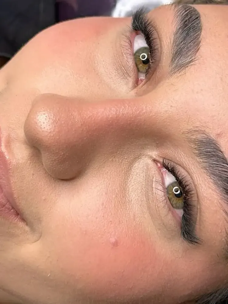 Design de Sobrancelhas